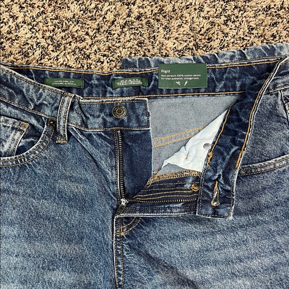 🆕 Wild Fable Barrel Zippered Bottom Low Rise Rigid Denim Jeans Sz 4 | NWT - Picture 10 of 13